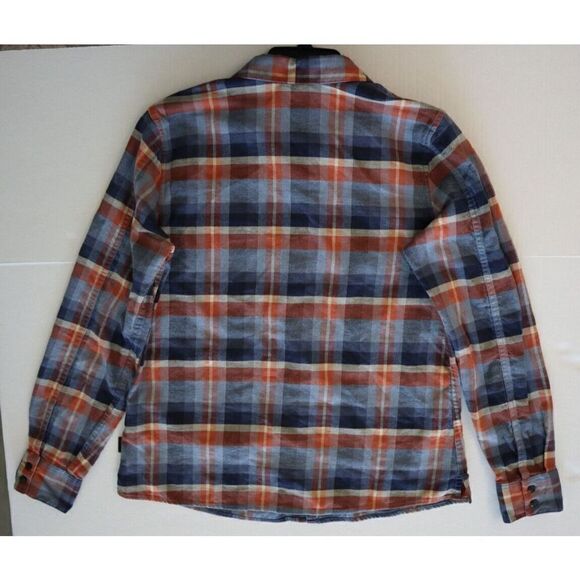 Patagonia 53875FA19 Women's Sz 8 Navy/Red Plaid Heywood Flannel L/S Shirt - Picture 7 of 7